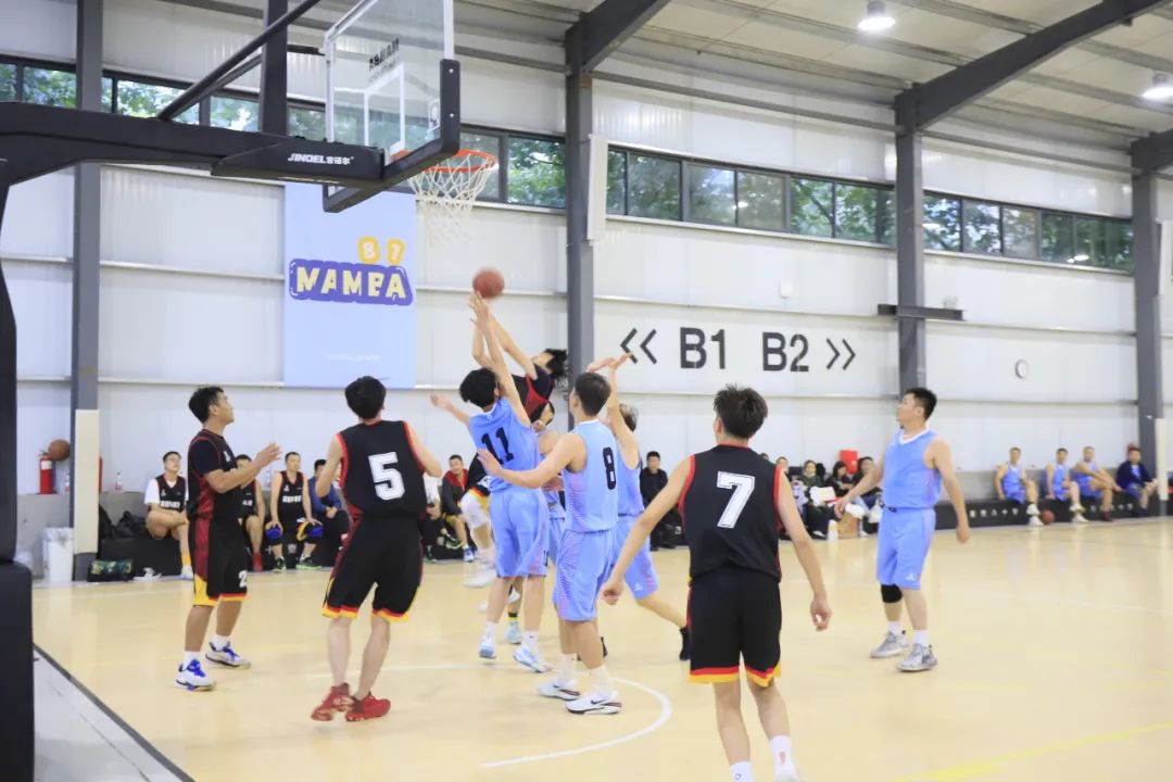 花花牛丨奪冠，奪冠，奪冠！??！用冠軍為中國(guó)健兒喝彩?。?！