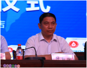 “健康中原，牛奶伴您行——花花牛乳業(yè)集團(tuán)2018中國(guó)小康牛奶行動(dòng)” 公益助學(xué)啟動(dòng)儀式隆重舉行